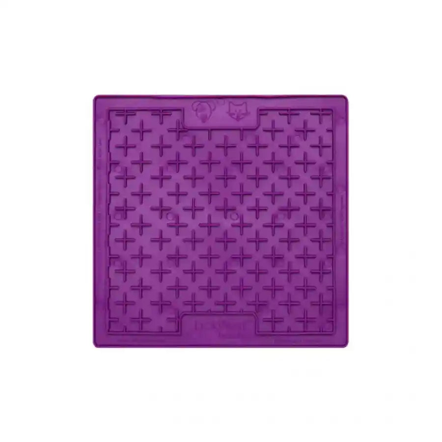 LickiMat Buddy Chew-Resistant Maze Dog Mat for Fun and Anxiety - BETTY & BUTCH®